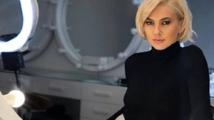 Lidia Buble s-a pozat fără lenjerie intimă! Fanii au rămas fără replică, atunci când au văzut-o în ipostaza incendiară