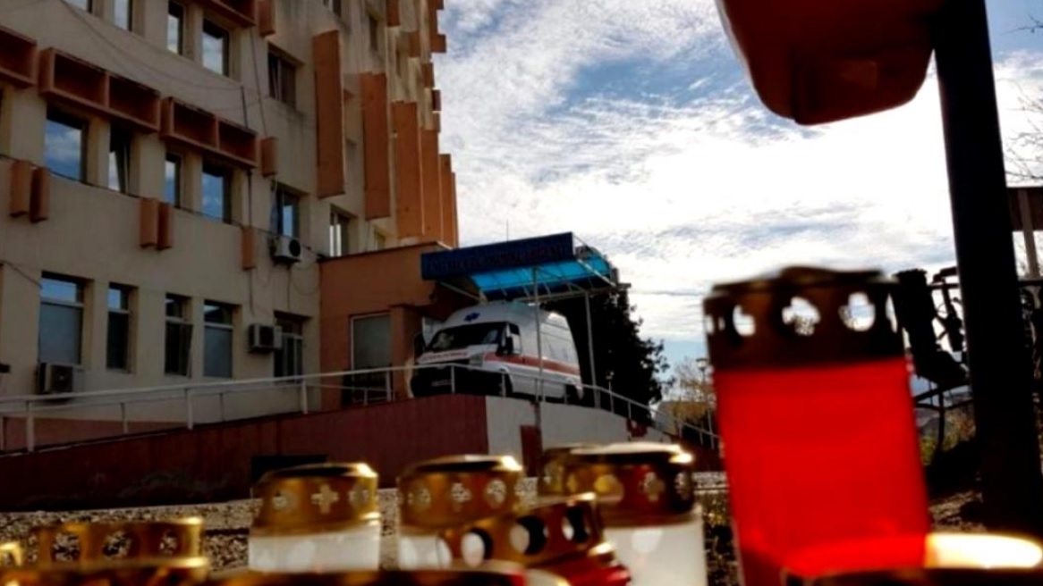 Încă un pacient și-a pierdut viața, în urma incendiului de la secția ATI a Spitalului Județean Neamț