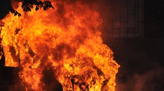 Incendiu in Delta Dunarii! Pompierii nu pot interveni din cauza zonei greu accesibile
