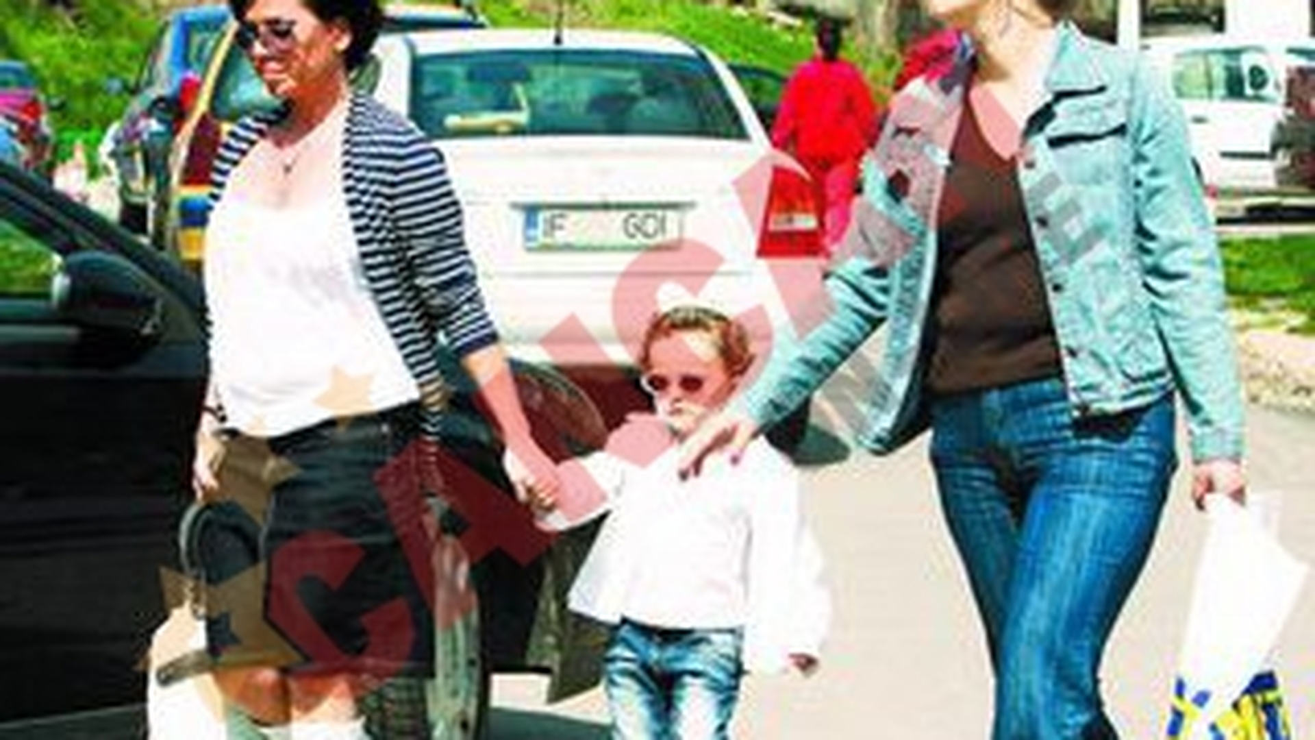 Luminita Anghel si-a dus fetita la spital