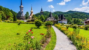 Vacanța de 1 Decembrie, mai scumpă în Maramureș. Cât va costa o noapte de cazare la finele anului