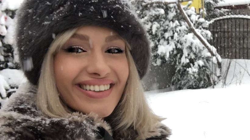 ALINA EREMIA s-a pozat în vacanţă, dar a fost criticată dur de fani! De la ce a pornit totul!