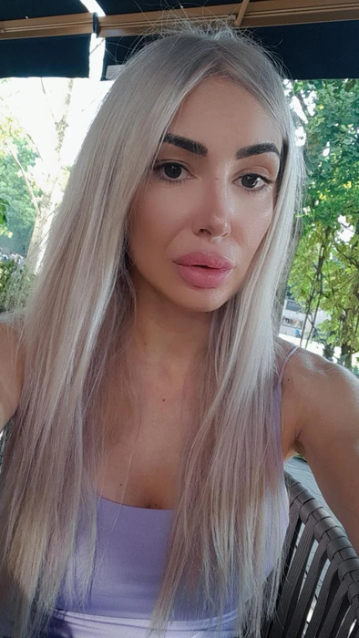 Așa arată acum Sexy-Brăileanca/ Sursa foto: Facebook