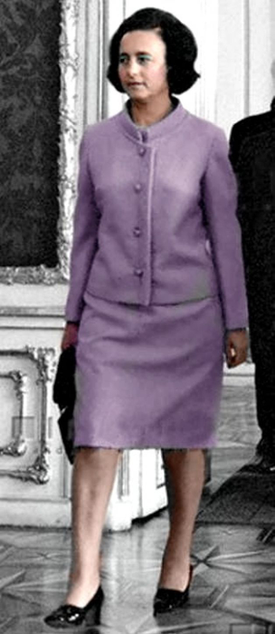 Ce avea Elena Ceaușescu în geantă la Revoluția din 1989!