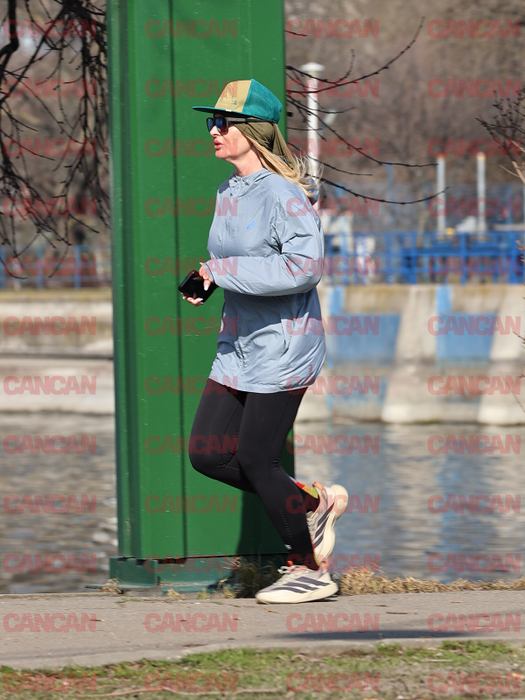 Delia aleargă mai ceva ca la maraton