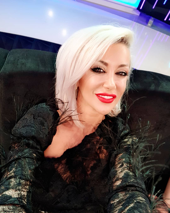 Raluca de la Bambi, mesaj emoționant pentru sora ei: ”Dor de tine…”