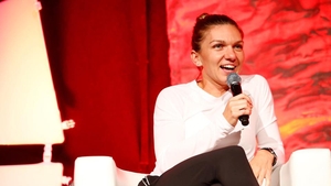 Simona Halep bifează semifinalele cu un succes împotriva Karolinei Pliskova!