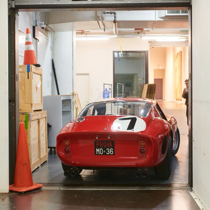Cum arată cel mai scump Ferrari din lume. A fost vândut acum la New York pentru suma de 51.700.000 dolari