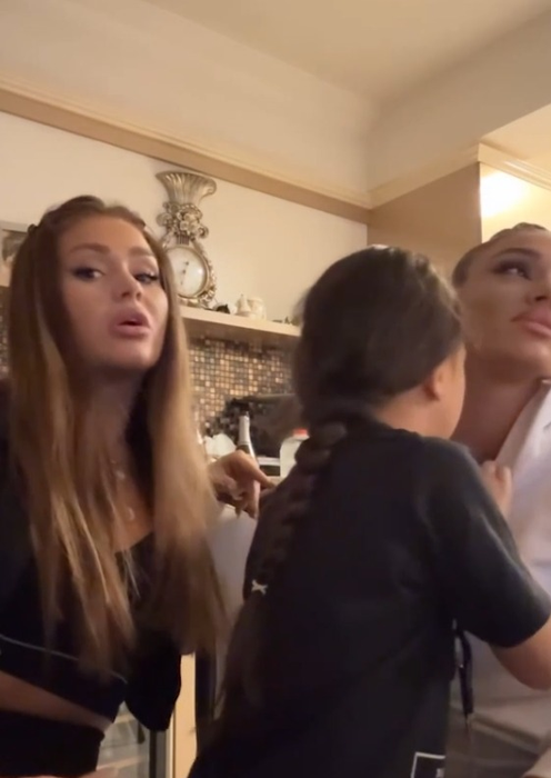 Cum se înțelege Roxana Chiriță cu familia lui Adrian Minune Jr.? Foto: Instagram
