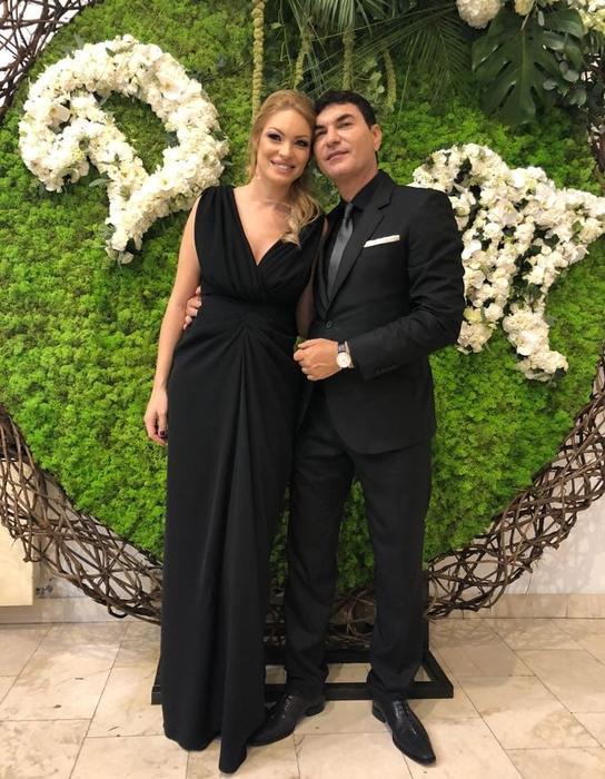 S-a aflat cine au fost martorii la cununia lui Cristi Borcea cu Valentina Pelinel!