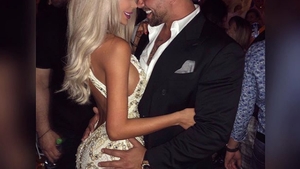 Bianca Drăgușanu și Alex Bodi au plecat într-o vacanță de vis. Cum o răsfață afaceristul pe blondină