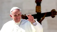 Pandemia a afectat foarte tare și Vaticanul. Papa Francisc taie salariile cardinalilor