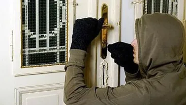 Motivul incredibil pentru care doi români au omorât un bătrân! Crima oribilă a avut loc în Sicilia, Italia