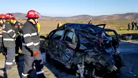 Accident cumplit în Arad. Un tânăr de 19 ani a murit, iar un altul, de 23 de ani, a fost grav rănit. Cine este şoferul care a provocat tragedia