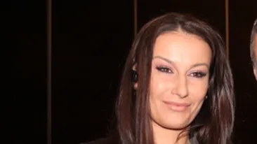 Raluca Sandu: Nu-mi plac bijuteriile! Condusul e hobby-ul meu!