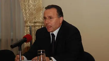 Dialog halucinant între GHEORGHE NICHITA, fostul primar al Iaşului, şi o tânără de pe Facebook! Gigi, bea ceva bun, f**e ceva bun, lasă-i să se înece!