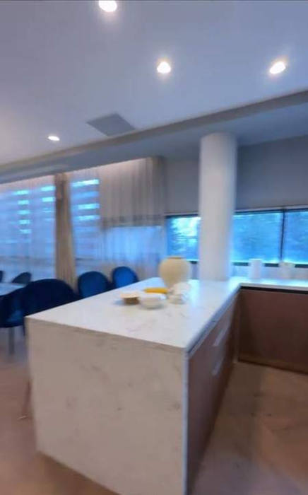 Cum arată apartamentul în care s-a mutat Andreea Popescu, după divorțul de Rareș Cojoc. Are un living, 2 dormitoare și 2 băi