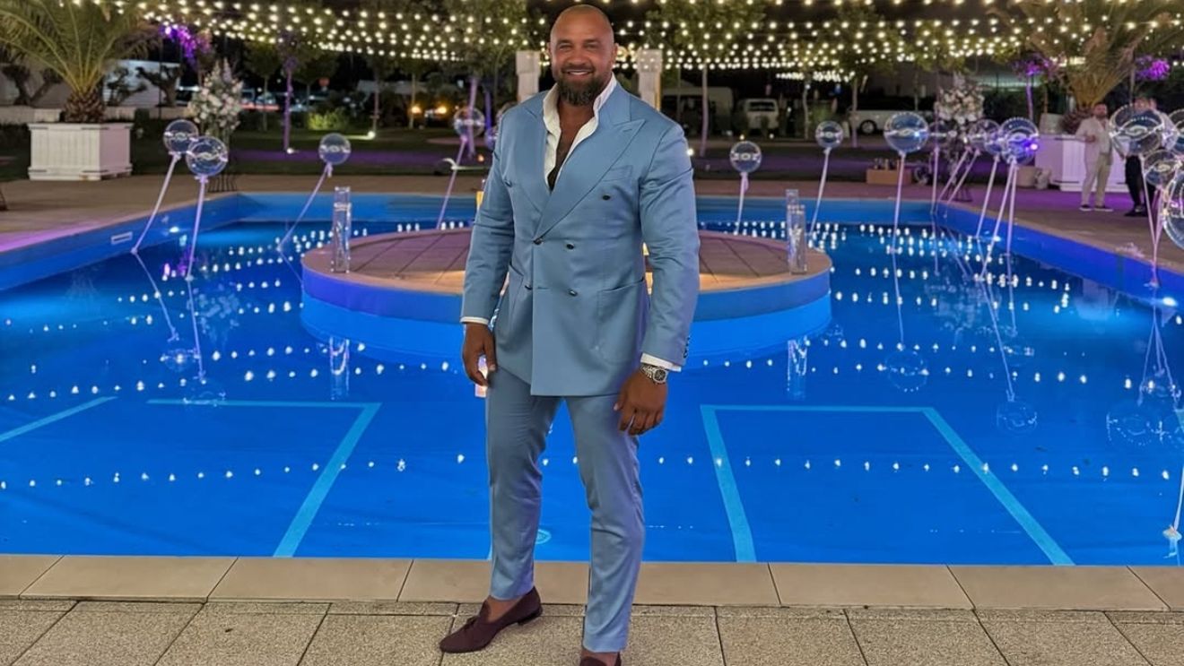 Câte sute de euro a plătit Alex Bodi pentru 4 porții de ceai la Courchevel, în Franța. Musculosul a postat dovada și un mesaj acid cu directie!