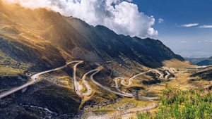 Se deschide circulația pe Transalpina! Care sunt restricțiile pe care turiștii trebuie să le respecte în acest an