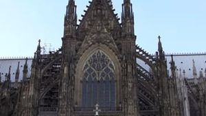 Domul din Koln a fost evacuat de teama unui atentat. Un român a fost reținut