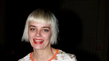 Gianina Corondan:Teatrul m-a descatusat, a fost o incursiune in interiorul meu