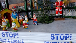 Caz unic la Focsani! Mos Craciun a fost... ARESTAT! Cum au reactionat copiii cand au aflat