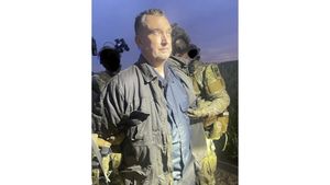 Bărbatul suspectat că a împușcat doi congresmeni din Minnesota a fost arestat. Ce pedeapsă poate primi pentru faptele sale