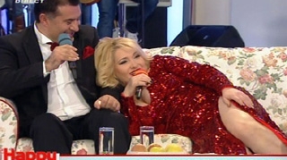 Viorica din Clejani: "Sunt suparata pentru ca nu am primit niciun cadou de la sotul meu. El imi facea cadouri cand eram si eu mai tanara"