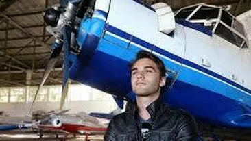 Un român a intrat în producţia de accesorii de lux în Elveţia! Lansează un ceas în ediţie limitată inspirat din ”Lacul Dracului” din Transilvania!