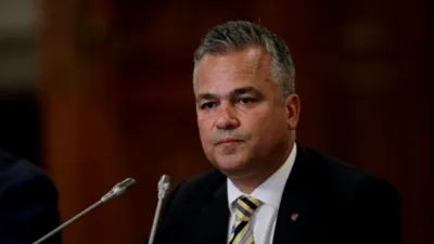 Ce miniștri pregătește Adrian Veștea? Anunțul momentului despre noul Guvern și programul politic