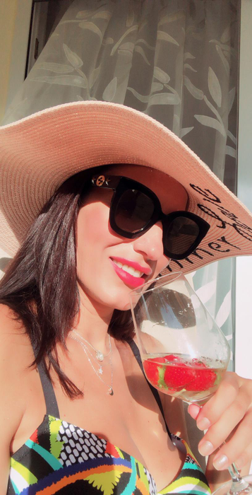 Cea mai sexy conducătoare din sportul românesc a facut senzație în Marbella!