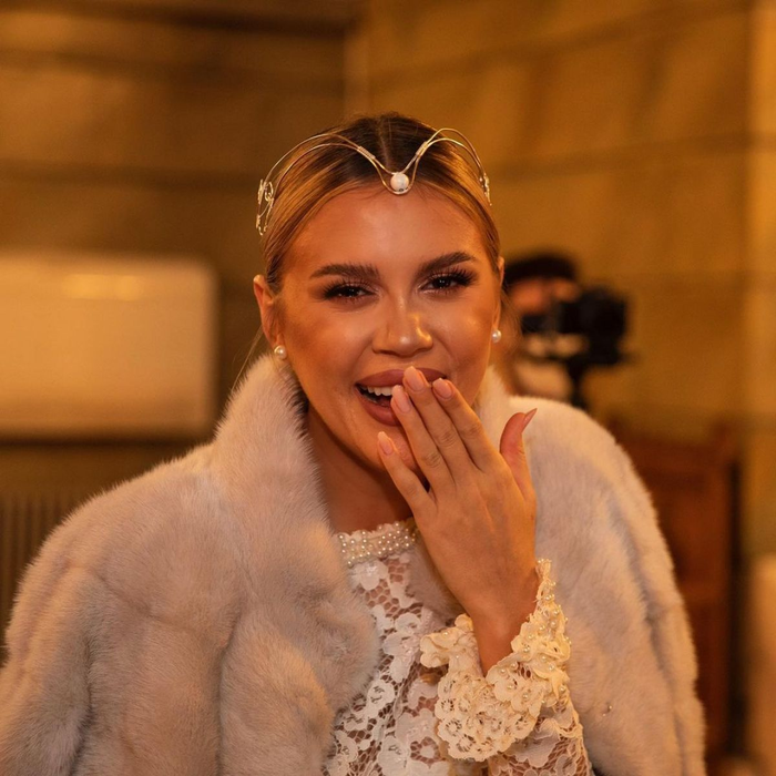 Emily Burghelea a avut logodna religioasă pe 29 noiembrie