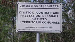 Disperarea autoritatilor italiene atinge cote maxime! Vor sa taie 28 de hectare de padure pentru a elimina prostitutia!