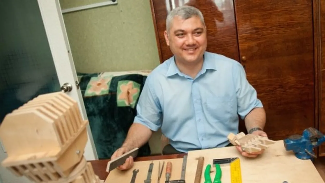 Asta e fiul ADEVARAT al lui Pinocchio! Traieste in Ucraina si se pregateste de nunta! Vezi cum arata! :))