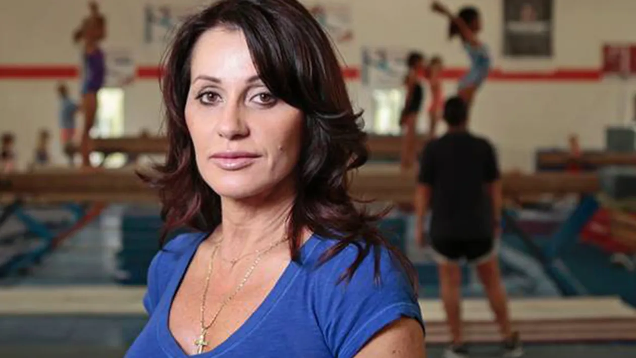 Nadia Comaneci, in costum de baie la 53 de ani! Cum arata fosta campioana!