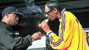 Placeri interzise la concertul Snoop Dogg din Atlanta! A postit un joint cu publicul