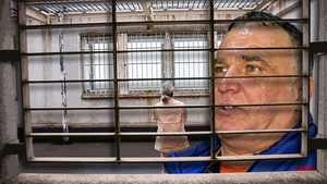 Ioan Clămparu s-a "spovedit" în spatele gratiilor. Interlopul a povestit cum și-a cunoscut soția și cum au trecut peste momentul morții fetiței lor