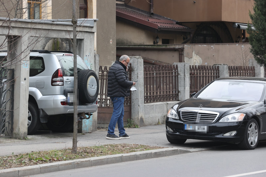 Alexandru Arșinel a fost vizitat de fiul lui, Bogdan, înainte să i se facă rău și să ajungă la spital