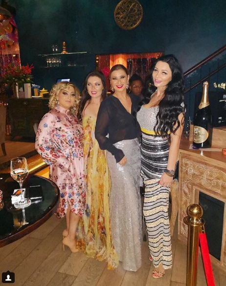 Câţi bani a cheltuit Ilie Năstase să o distreze pe Brigitte de Revelion! Cei doi au petrecut cumpăna dintre ani în Abu Dhabi, alături de Anamaria Prodan şi Reghe