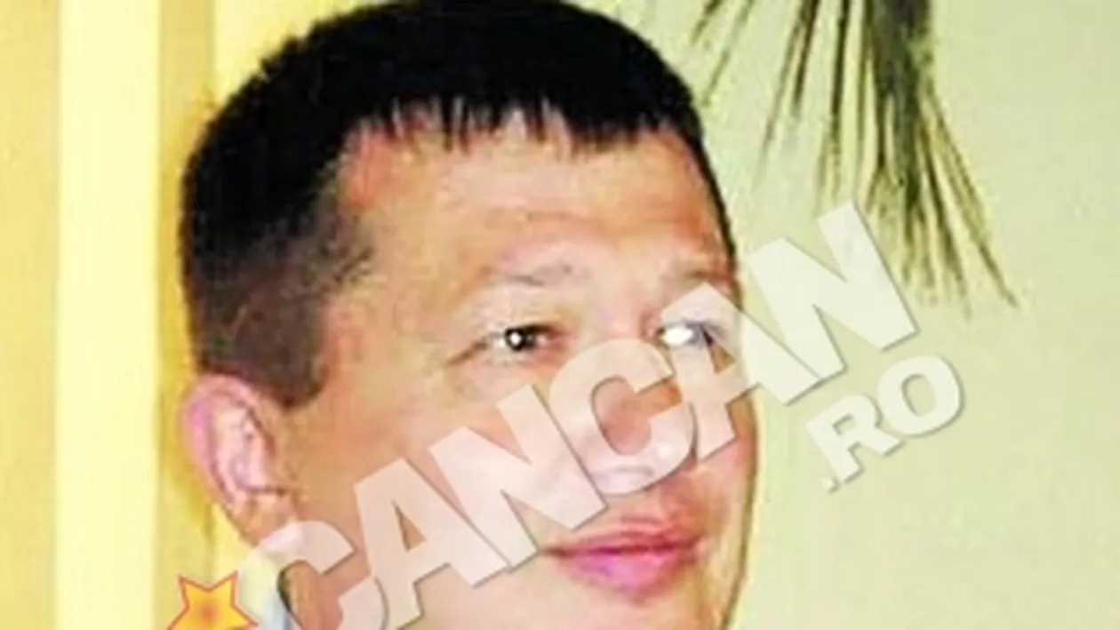 Doi mari oameni de afaceri din Botosani si-au abandonat bolizii in trafic si au sarit la bataie. Incaierare intre milionari pentru bani