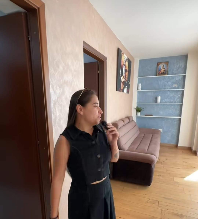 Prințesa de Aur și-a scos apartamentul la vânzare. Imagini rare cu locuința din Pitești