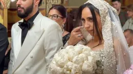 Detaliul din biserică care a atras atenția la nunta fiului lui Florin Salam. Ce semnifică aripile de înger cu litera ”F”