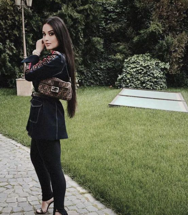 Cine este Corina Bode, soția lui Honorius Prigoană. Cu ce se ocupa tânăra înainte să-l cunoască