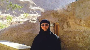 A fost vedetă la TVR, Pro TV și Antena 1 vreme de 15 ani, dar s-a călugărit! Cine este Maica Theodora și ce a făcut-o să ia decizia