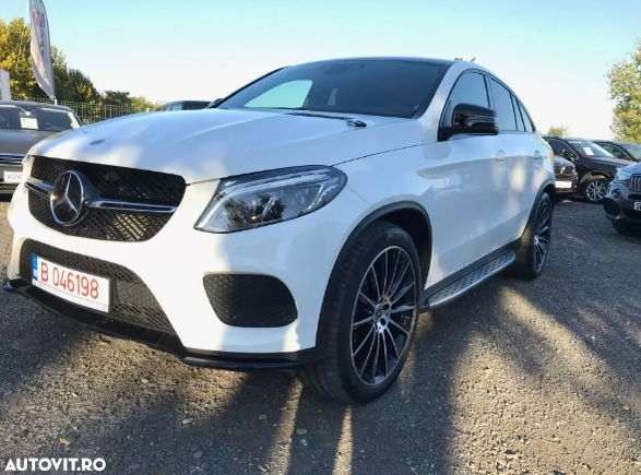 Loredana Chivu și-a scos Mercedesul la vânzare! Incredibil câți bani cere pe el