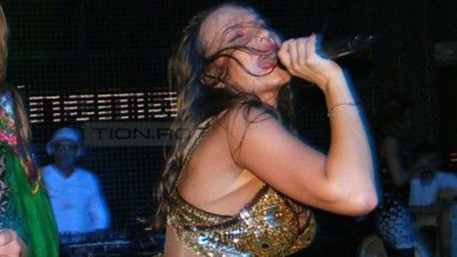 Medicul i-a interzis sa mai cante! Lesko a intrat in prenatal, insa concediul de maternitate va fi unul foarte scurt!