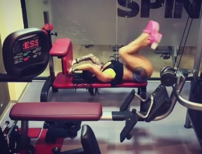 Roxana Vancea, exerciţii la sală