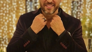 Dinu Maxer a ajuns de râsul internauților! „Dacă te-ar auzi Brad Pitt, și el ar fi invidios pe tine”