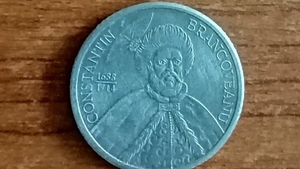 Cu cât se vinde acum această monedă de 1.000 de lei din 2003! Dacă o găsești pe acasă, ți-au asigurat concediul vara asta