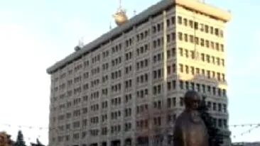 A facut atac cerebral cand a aflat ca i-a fost redus salariul